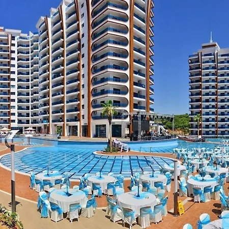 Azura Park Mahmutlar